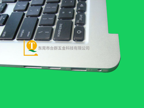 键盘一角
